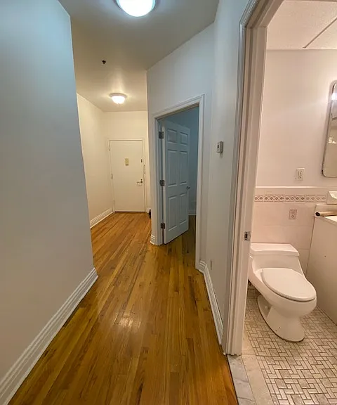 21 Maiden Ln #4B — Photo 4