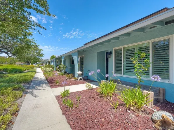 3597 Pear Blossom Dr, Oceanside, CA 92057