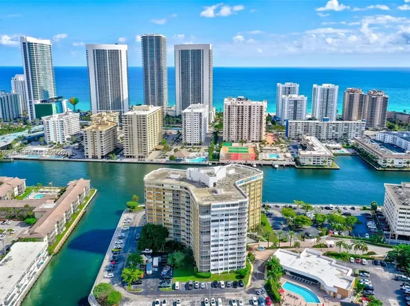 100 Golden Isles Dr APT 810, Hallandale Beach, FL 33009