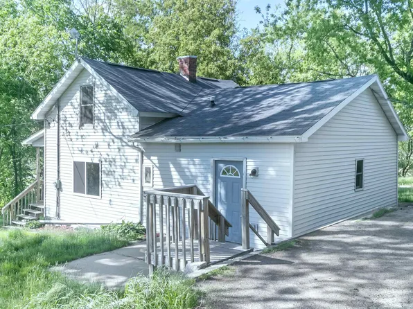 E4098 Little Brook Dr, Hillpoint, WI 53937