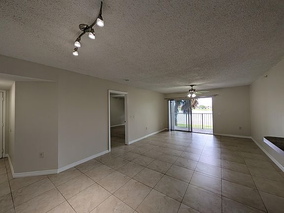 4th image of 5011 Wiles Rd APT 208