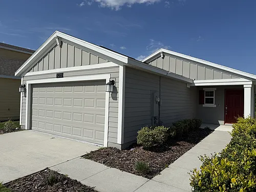 2015 Myrtle Pine St Photo 1