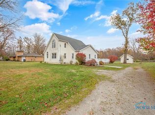 224 N Centennial Rd, Holland, OH 43528