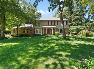 1933 Lone Trail Ln, Chesterfield, MO 63017