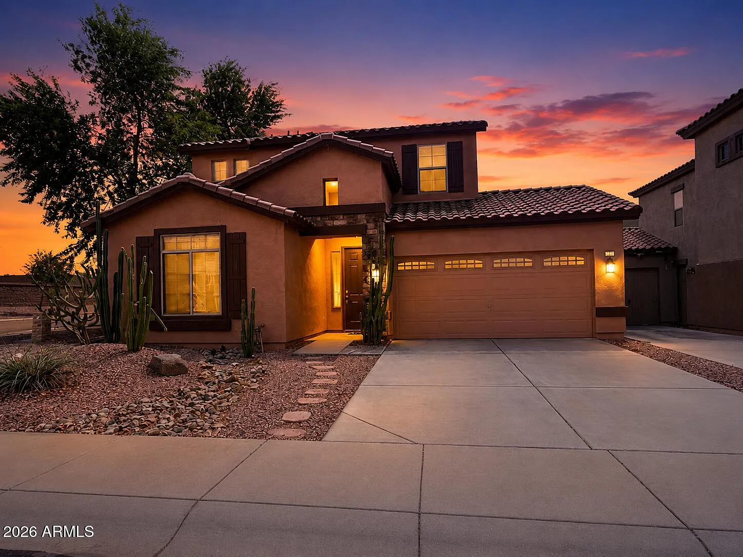 3 bed, 2.5 bath, 1790 sqft, $2,200 — Photo 1