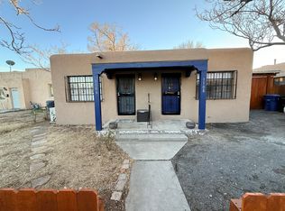 1108 1/2 Lead Ave SW #B, Albuquerque, NM 87102
