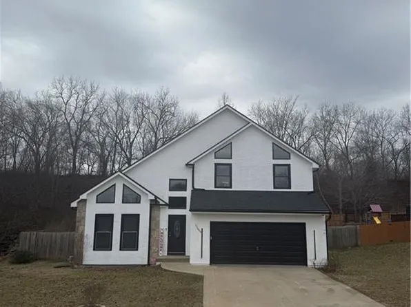 11609 E 72nd St, Raytown, MO 64133