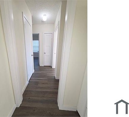 4th image of 323 W Magnolia St #A