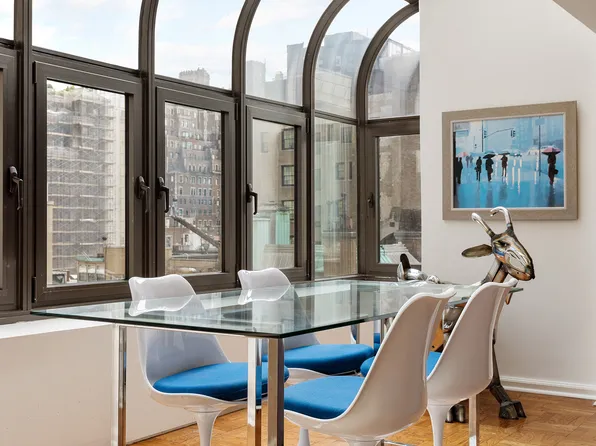 860 Fifth Avenue image 4 of 8