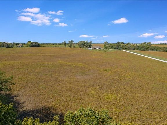 3rd image of LOT 3 NE Independence Dr