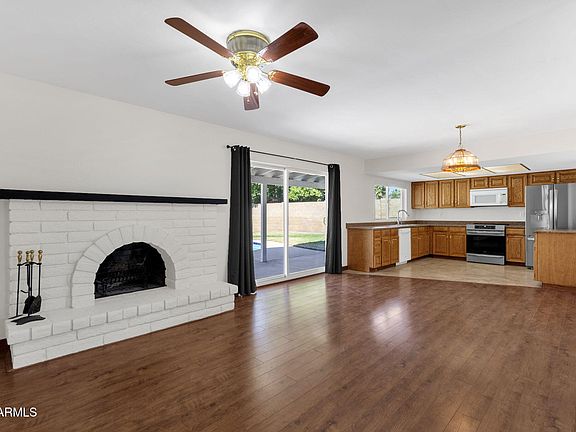 5th image of 13016 N 48TH Place