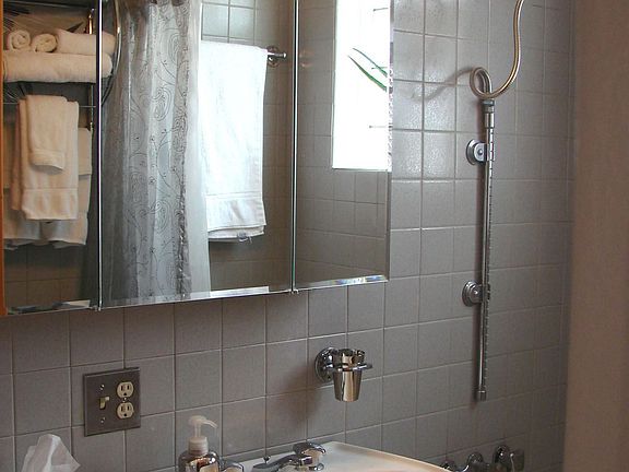 Bathroom First Floor