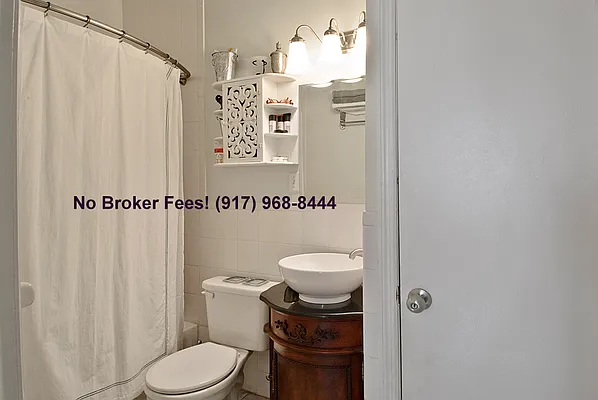 Rented by Hinton Associates | media 40