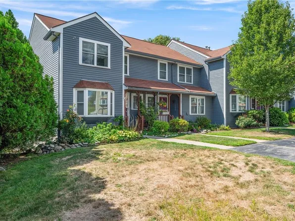 200 Heroux Blvd Unit 1101, Cumberland, RI 02864