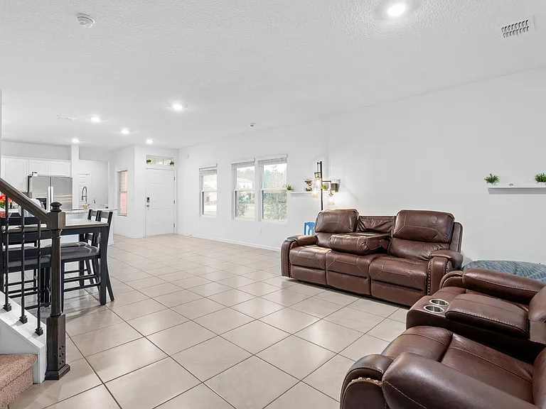 27 Coastline Way — Photo 8