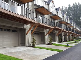 16815 Champion Way, Sandy, OR 97055