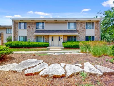 1460 Vista Walk APT B, Hoffman Estates, IL, 60169