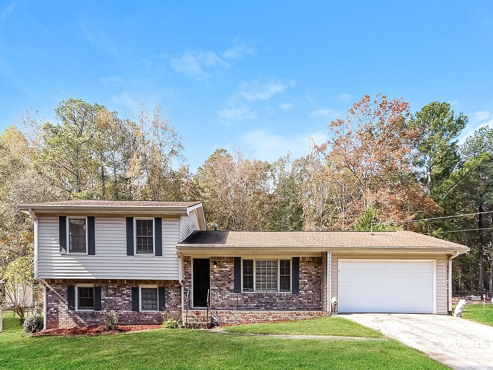 1st image of 3653 Fairlane Dr