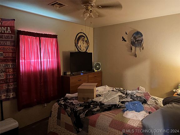 5th image of 410 S Wewoka Ave