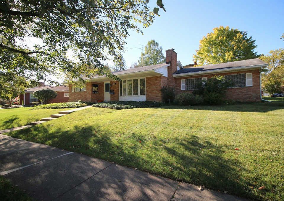 1st image of 1706 Waltham Dr