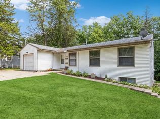 420 Kimball Rd #A & B, Iowa City, IA 52245