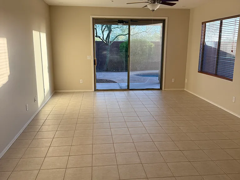 1879 W Owens Way — Photo 10