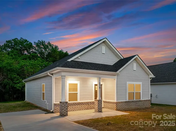 102 W Georgia Ave, Bessemer City, NC 28016