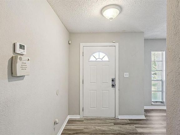 2nd image of 4035 WENDY DRIVE