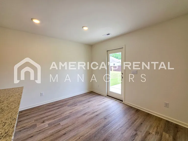 644 Wenonah Way — Photo 31