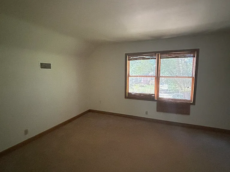 3208 S 40th St #3208 — Photo 10