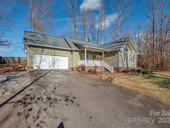 4th image of 182 Hutchins Dr