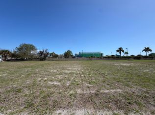 705 SE Tarpon Avenue, Stuart, FL 34994