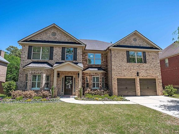 3rd image of 155 Swanhaven Dr