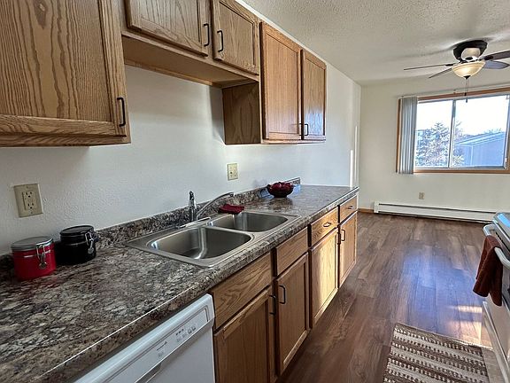 3rd image of 2542 Villa Dr S #2541-203