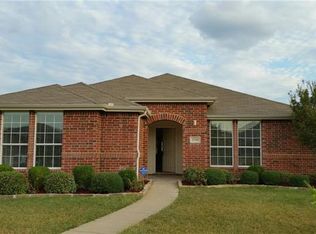 1350 Kentucky Ave, Lancaster, TX 75134