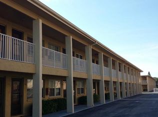 8475 W Gulf Blvd APT 3, Treasure Island, FL 33706