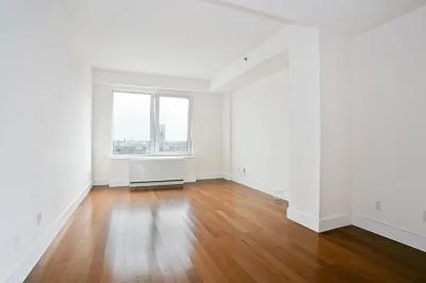 Sold by Citi Habitats | media 11