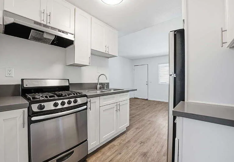 4674 Bancroft St #6 — Photo 8