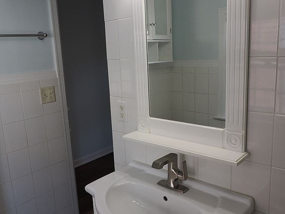 5th image of 500 Northview Dr