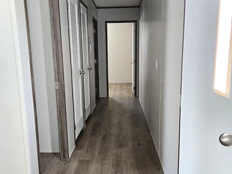 1208 Orient Ave — Photo 22