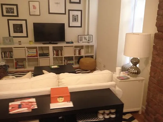 Rented by New Yorker Realty | media 24