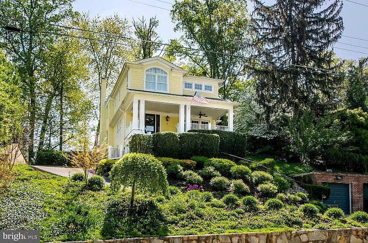 1st image of 4424 Vacation Ln
