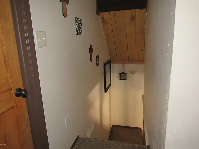252 W Garnet Ave — Photo 12