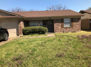 1811 W Scott St, Sherman, TX 75092