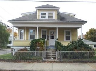 46 Lowell Ave, Providence, RI 02909