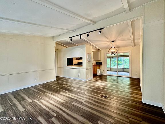 4th image of 13716 John Williams Rd