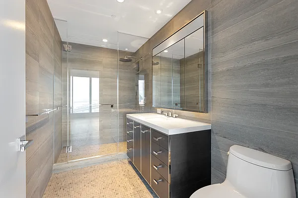 Rented by Compass | media 9