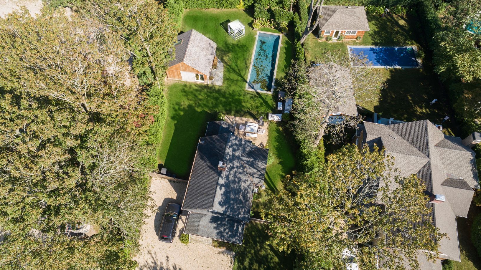  Aerial view of property