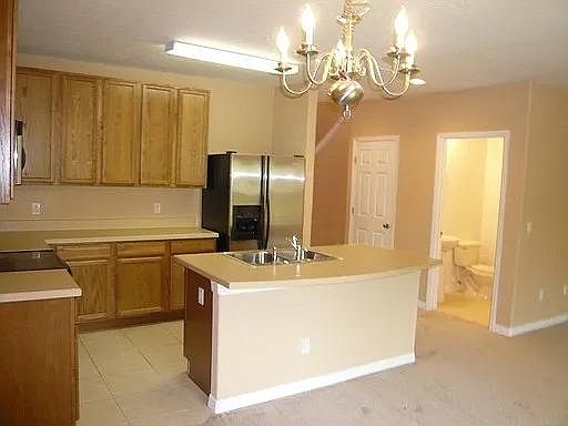 4th image of 9644 Doris Ln