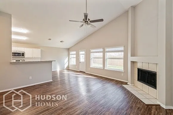 2649 Elderberry Ln — Photo 4